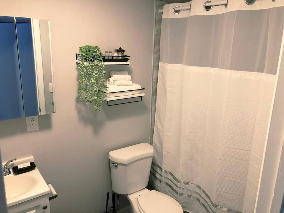 Appartement Downtown Cleveland -Modern First Floor Unit Extérieur photo