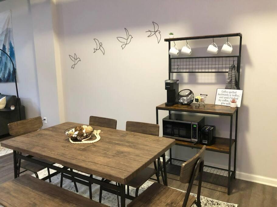 Appartement Downtown Cleveland -Modern First Floor Unit Extérieur photo